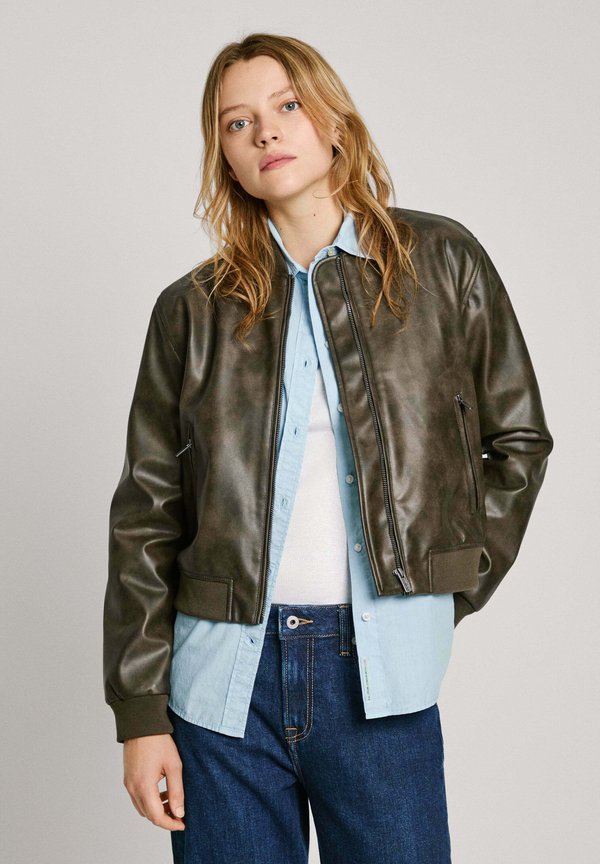 GWYNETH - Bomberjacke