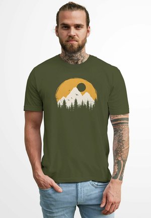 BADGE LOGO FASHION STREETSTYLE - T-Shirt print - army
