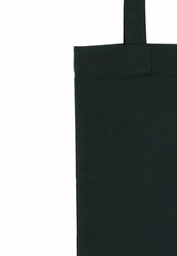 Zwarte canvas schoudertas met een rechthoekige vorm, voorzien van dubbele handvatten en een matte textuur. Eenvoudig ontwerp zonder zichtbare patronen of accenten.