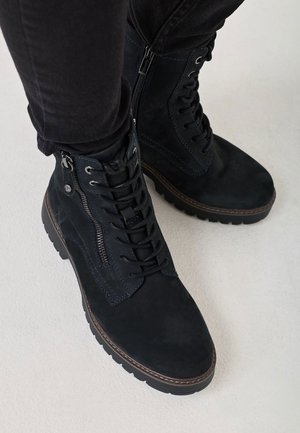 Enkellaarsjes met plateauzool - navy