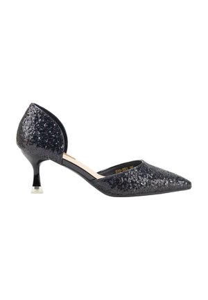 Zapato de tacón alto negro con lentejuelas, con puntera afilada y un pequeño tacón de acrílico transparente. Presenta un diseño de parte trasera abierta para un uso fácil.