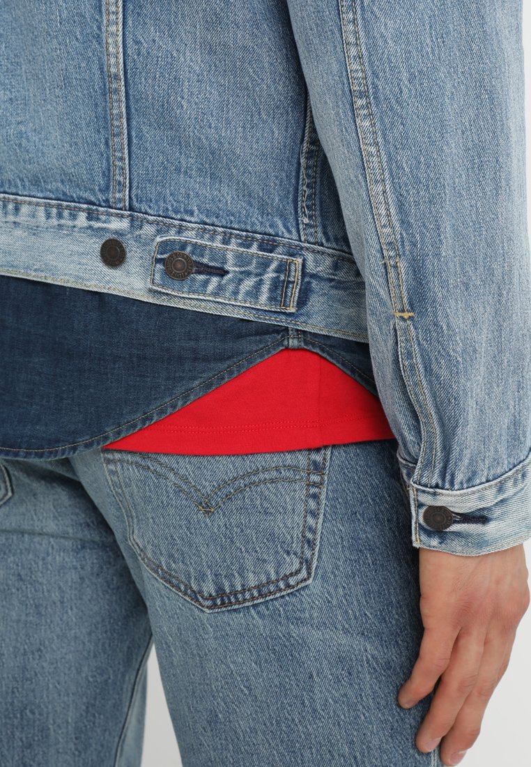 Levi's® THE TRUCKER JACKET Jeansjakke killebrewlyseblå Levi's® THE TRUCKER JACKET Jeansjakke killebrewlyseblå