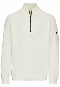 Weißer Strickpullover mit einem halben Reißverschluss-Kragen, gerippten Bündchen und Saum sowie einer aufgesetzten Tasche am Ärmel. Weiche Textur, lockere Passform.