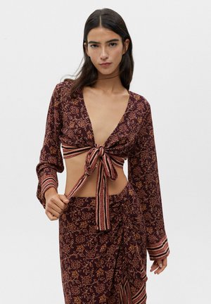 Blouse - mottled dark red