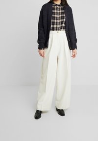 Samsøe Samsøe Chaqueta de punto - blue