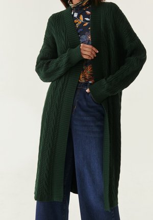 Cardigan - dark green