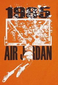 Jordan JDB SHATTER TEE - T-Shirt print - starfish