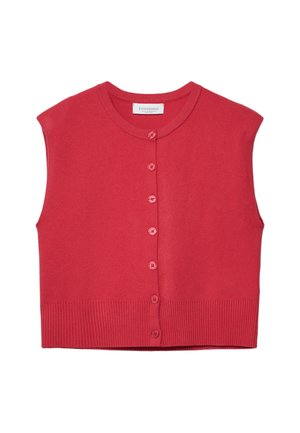 Roter Strickweste mit kurzen Ärmeln, geripptem Saum und Knopfverschluss. Glatte Textur mit sechs passenden Knöpfen entlang der Vorderseite.