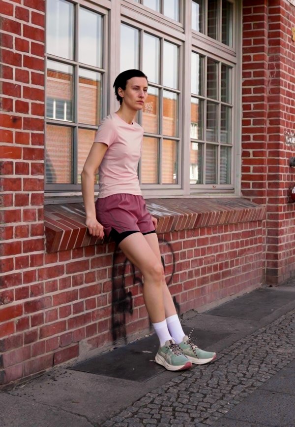 W DLYTSHIRT - Basic T-shirt - peachskin4