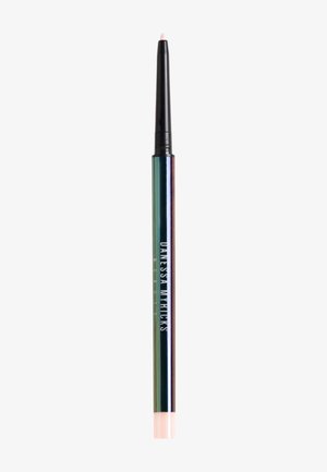 Lipliner met een zwarte punt, iriserende teal naar roze gradient op het body en een lichtroze uiteinde. Merktekens lezen "Danessa Myricks Beauty."