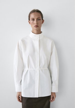 Massimo Dutti HIGH NECK WITH STRAP DETAIL - Chemisier - white