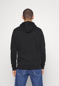 CLOSURE London SIGNUM HOODY - Camisola - black