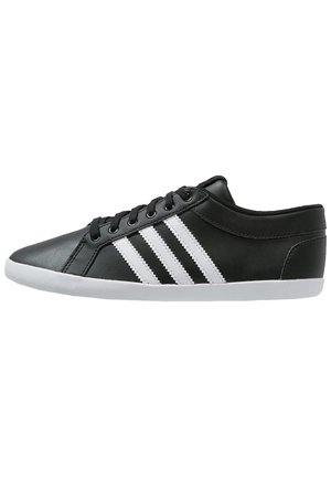 Sneakers - black