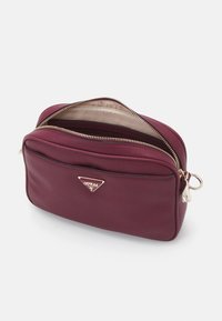 Guess MERIDIAN  - Borsa a tracolla - burgundy