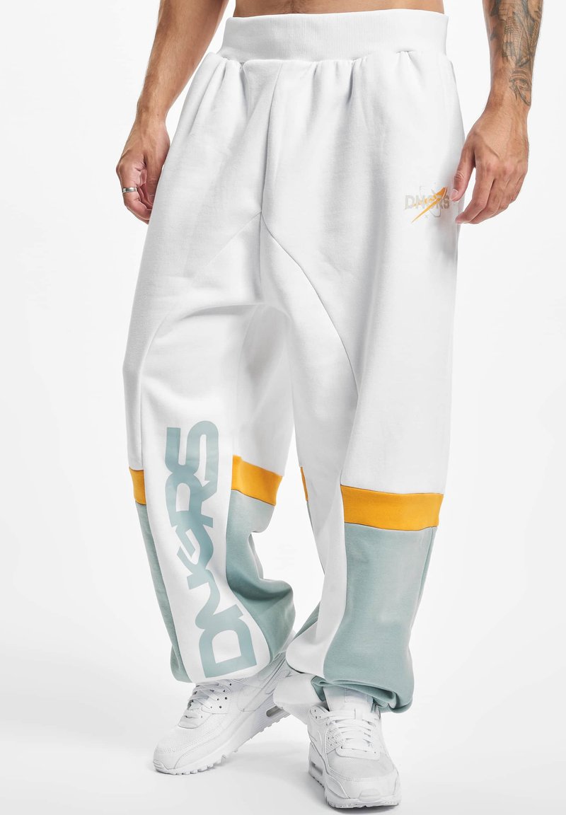 Dangerous DNGRS - CUMULUS  - Tracksuit bottoms - white grey, Enlarge
