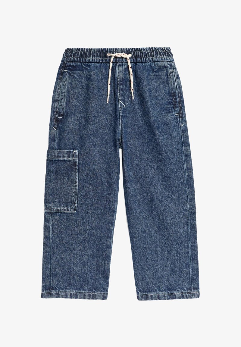 Pantalon cargo en denim avec taille à cordon, couleur bleu profond, jambes larges et poche latérale ; fabriqué en tissu en coton texturé.
