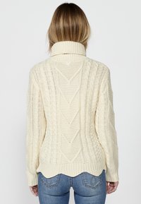 Koroshi TURTLENECK  - Pulover - crudo offwhite