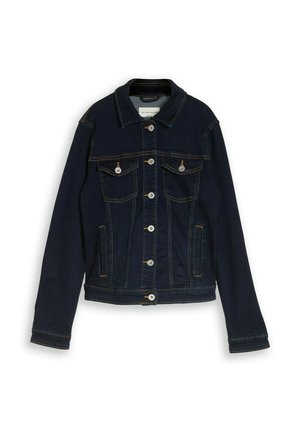 Dunkelblaue Jeansjacke mit Kragen, durchgehender Knopfleiste, zwei Klappentaschen auf der Brust und zwei Seitentaschen, auf weißem Hintergrund dargestellt.