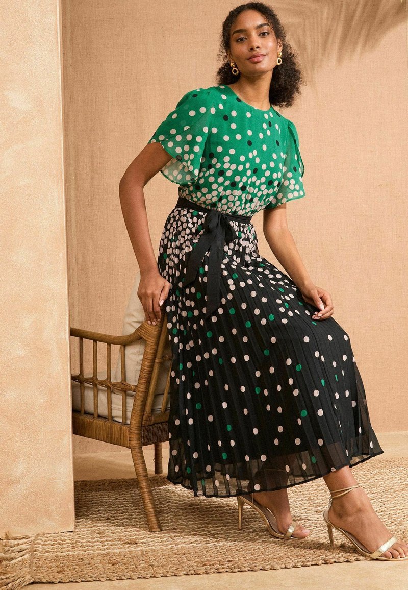 slim fit dress slacks Green Foil Long Sleeve Midaxi Dress – Needs No Label