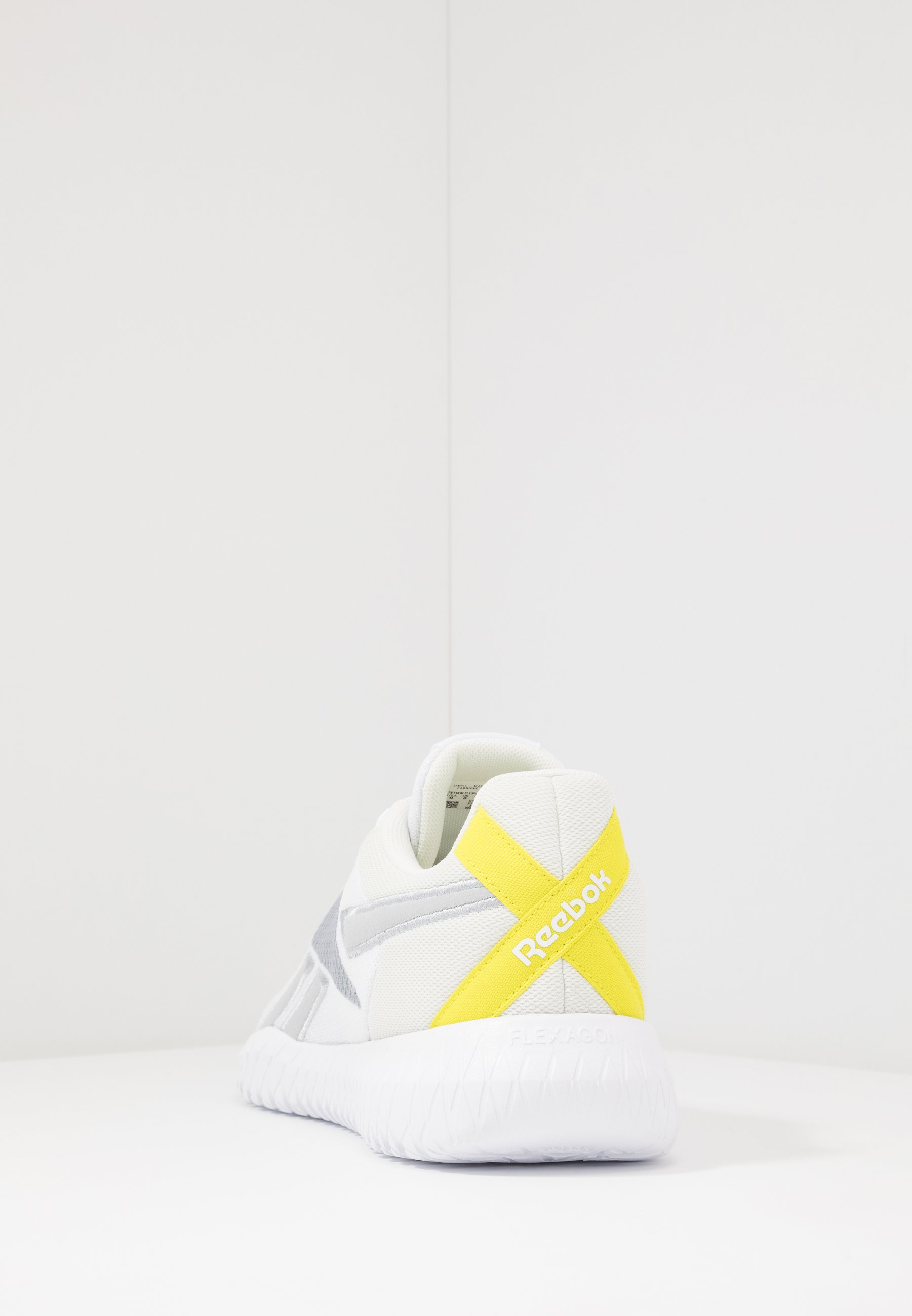 Reebok FLEXAGON ENERGY TR 2.0 Treningssko whitecold Reebok FLEXAGON ENERGY TR 2.0 Treningssko cold grey