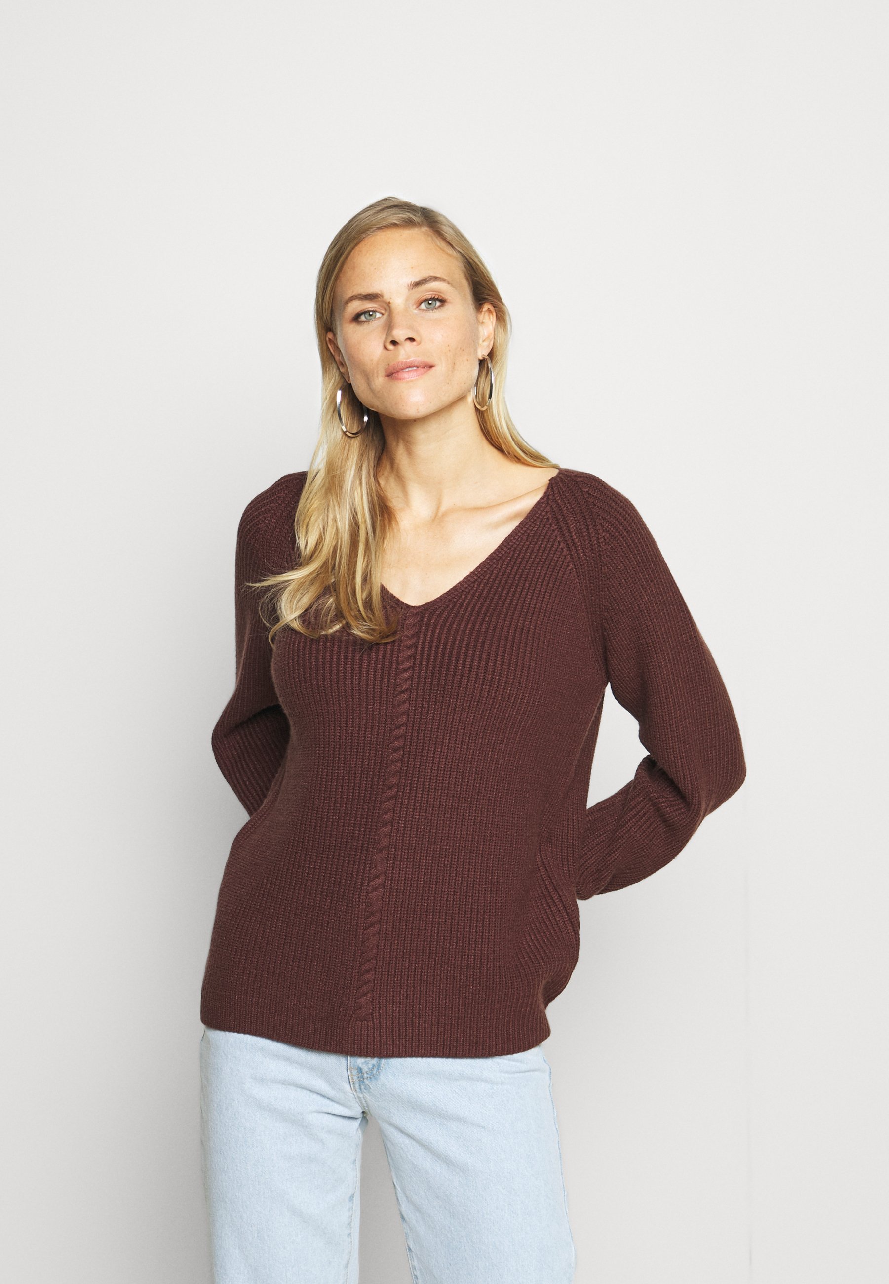 Soft Rebels Sanne Long V Neck Jumper Shaved Chocolate, Women's, Size: Small, Dark Brown