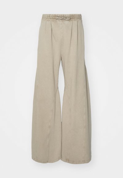 AVAVAV TRACK PANT UNISEX - Pantalones deportivos - beige