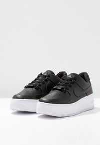 Nike Sportswear AF1 SAGE - Tossud - black/white