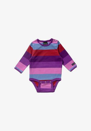 Gestreifter Langarm-Body in Lila, Rot, Pink und Blau. Verfügt über einen Druckknopfverschluss am unteren Ende und einen Rundhalsausschnitt. Hergestellt aus weichem Stoff.