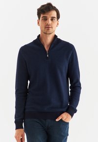 Pako Lorente Sweter