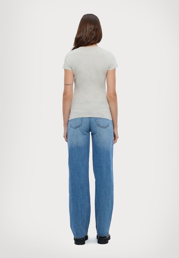 Print T-shirt - pisco2