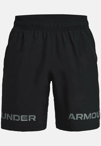 Svarta sportshorts med elastisk midja, två sidofickor och en silverfärgad logotyp på vänster ben. Slät textur, knälång design.