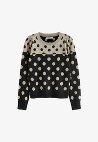 Unselected, black and neutral spot