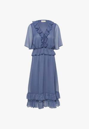 Zila šifona kleita ar V-veida kakla izgriezumu, ar volānu detaļām, īsām piedurknēm, elastīgu jostu un slāņotajiem volāniem apakšmalā.