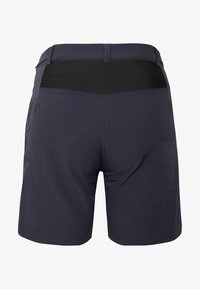 Pantalones cortos azul marino hechos de tela suave y ligera, con una cintura elástica negra y dos bolsillos laterales para mayor funcionalidad.