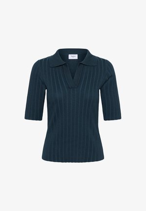 Krótki rękaw, ciemnozielony półgolf z prążkowanej dzianiny z dekoltem w serek i kołnierzykiem. Charakteryzuje się fakturowaną tkaniną i dopasowanym krojem. Metka widoczna wewnątrz dekoltu.