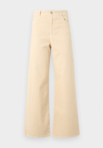 Μπεζ τζιν παντελόνι με ψηλή μέση και φαρδιά πόδια, με κουμπί μπροστά, φερμουάρ, θηλιές για ζώνη και δύο μπροστινές τσέπες.