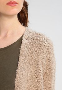 ONLY Chaqueta de punto - taupe