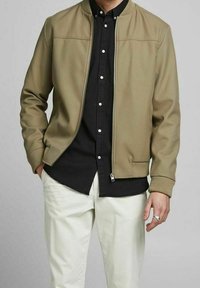 Jack & Jones PREMIUM Bomberjacka - brown