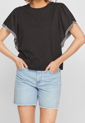 T-shirt z nadrukiem