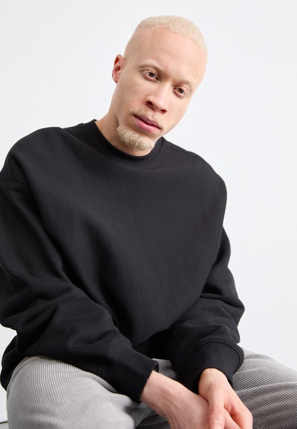 LABEL SCRIPT  - Sweatshirt3