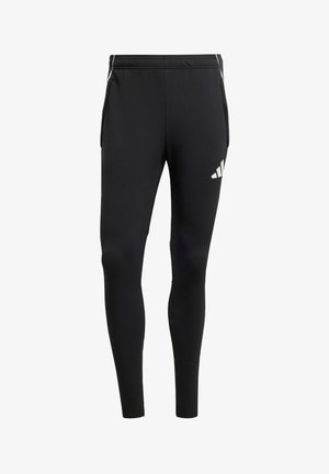 Schwarze sportliche Jogginghosen mit schmaler Passform, aus einem flexiblen Material. Mit seitlichen Taschen und einem weißen Logoakzent am linken Oberschenkel.