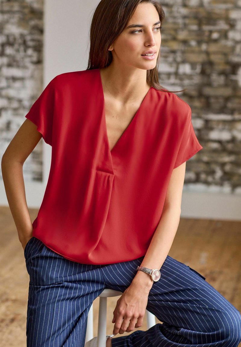 Next SHORT SLEEVE OVERHEAD STANDARD - Blůza - red