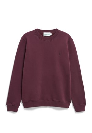 Bordeaux sweatshirt met ronde hals en lange mouwen, met een kleine geborduurde logo op de linkerkant van de borst, plat gelegd op een witte achtergrond.