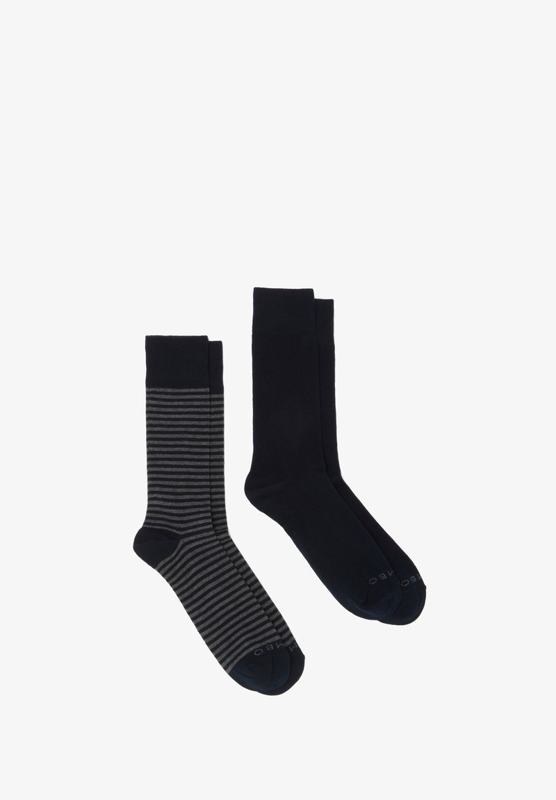 Due paia di calze: una di un blu navy scuro uniforme, l'altra nera con sottili strisce grigie. Entrambe presentano una texture liscia e polsini a costine.