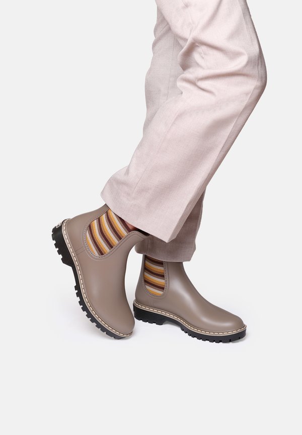 CORBIN - Ankle Boot - taupe