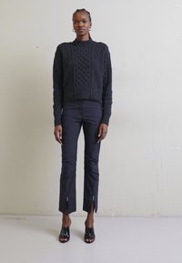 WOOD WOOD ANGELA ARMY PANT - Kargopüksid - black