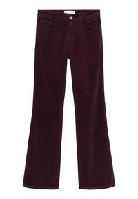 Pantalons en velours côtelé bordeaux à pattes évasées avec un design à cinq poches, fermeture à bouton à l'avant et texture douce. Présente un motif de rainures verticales subtiles.