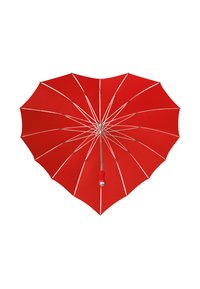 Ombrello rosso a forma di cuore, aperto con evidenti stecche di metallo bianco e un manico rosso con punta argentata.