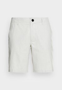 Licht beige shorts gemaakt van geweven stof, met een knoopsluiting, riemlussen en twee zijzakken met een effen textuur.