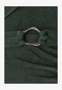 Unausgewählt, khaki